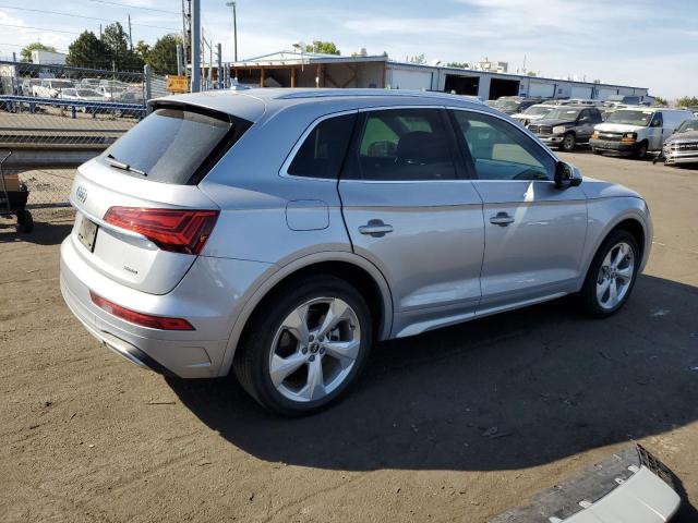 WA1BAAFY6M2045456 2021 AUDI Q5, photo no. 3