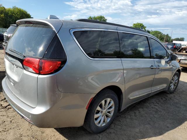 2C4RC1BG7HR569296 2017 CHRYSLER PACIFICA, photo no. 3