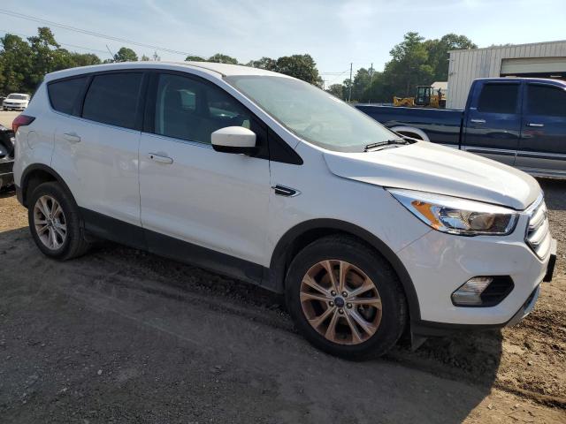 1FMCU9GD6KUA09405 2019 FORD ESCAPE, photo no. 4