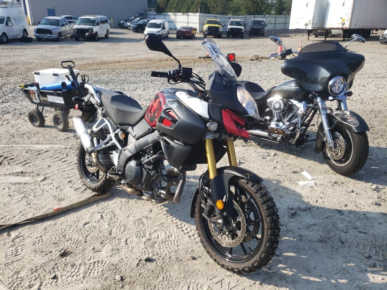 Mendon, MA에서 판매 중인 2014 Suzuki Dl1000 2 - Front End