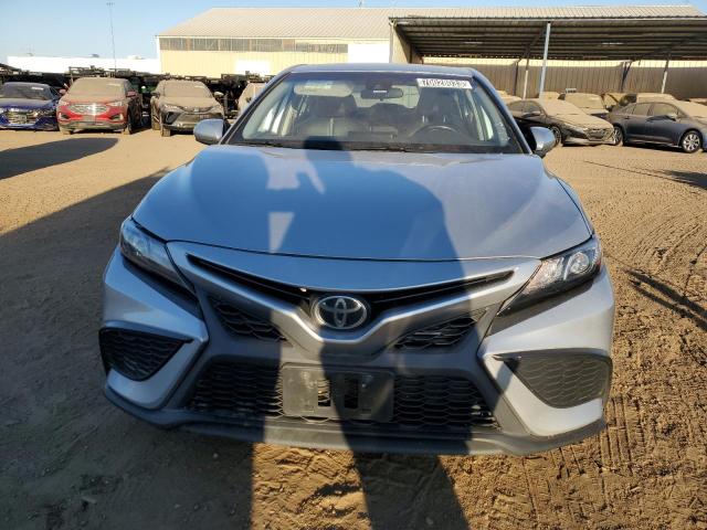 VIN 4T1G11AK2MU583120 2021 Toyota Camry, SE no.5