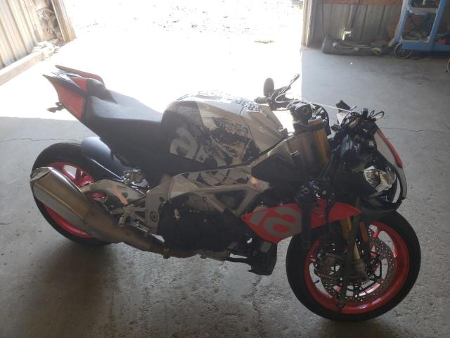 2018 APRILIA TUONO ZD4KGUA03JS000479