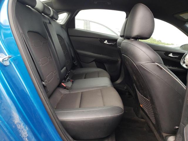 3KPF54AD6NE485487 KIA Forte Gt Line