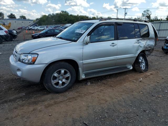 2004 Toyota Highlander 