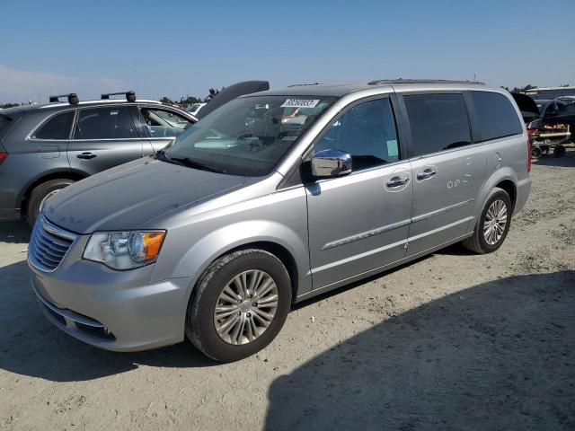 2016 Chrysler Town & Country Touring-L