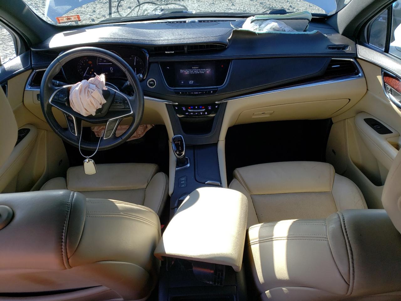 1GYKNDRS5HZ214330 2017 Cadillac Xt5 Luxury