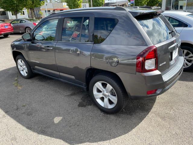 1C4NJDEB2GD617102 Jeep Compass Latitude