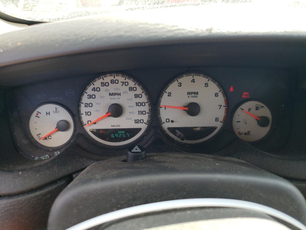 1B3ES56C24D622663 2004 Dodge Neon Sxt