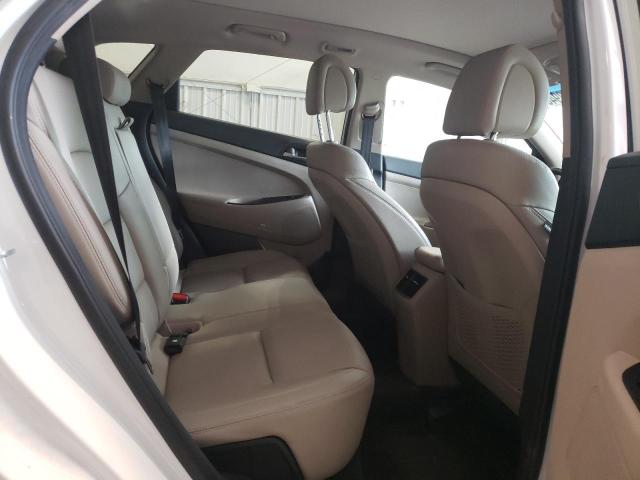 KM8J3CA29JU828180 Hyundai Tucson Value