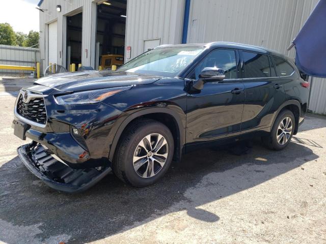 VIN 5TDGZRBH0MS555688 2021 Toyota Highlander, Xle no.1