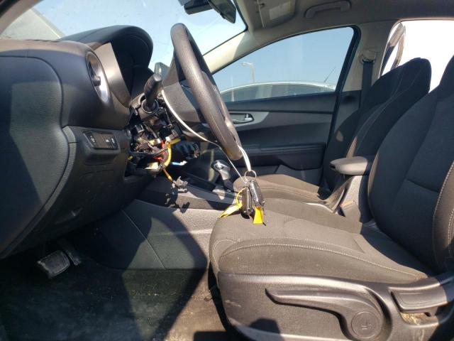 3KPF24AD8ME372325 KIA FORTE FE