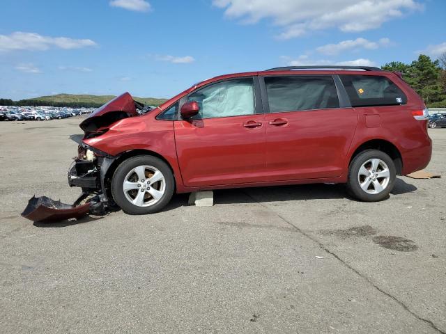 Lot #2365719681 2012 TOYOTA SIENNA LE salvage car