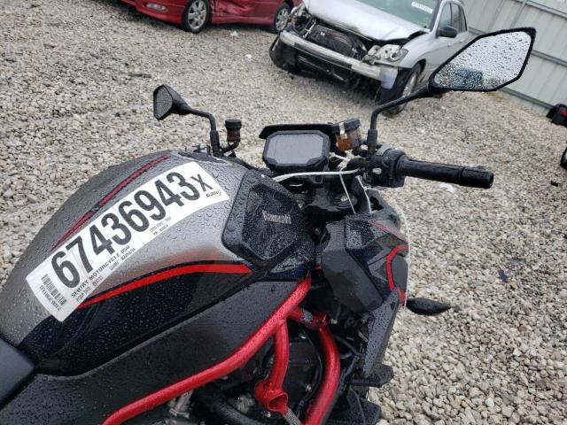 2022 KAWASAKI ZR1000 K - JKAZRCK19NA014074