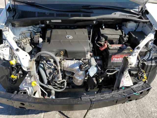 5TDYK3DC9GS710685 Toyota SIENNA XLE