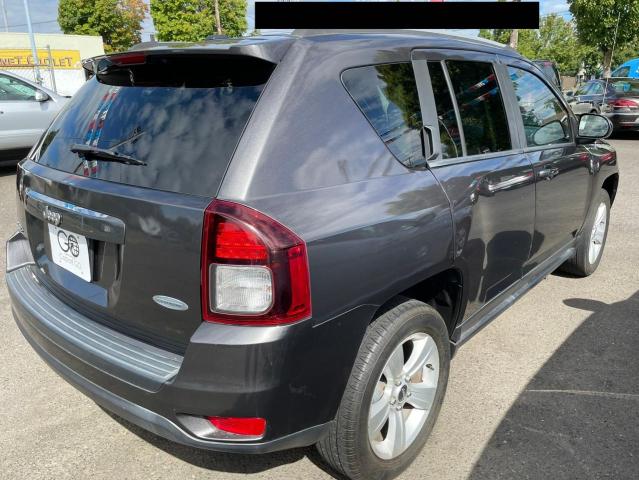 1C4NJDEB2GD617102 Jeep Compass Latitude