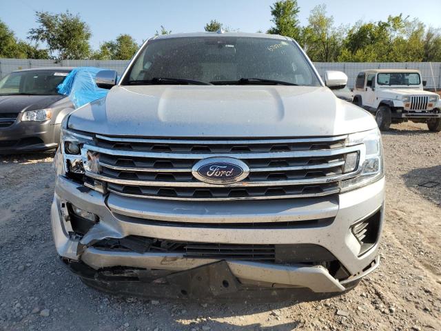 1FMJU1HT8KEA27106 Ford Expedition Xlt