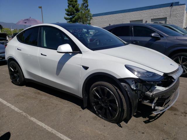 7SAYGDEEXPA048000 Tesla Model Y  4