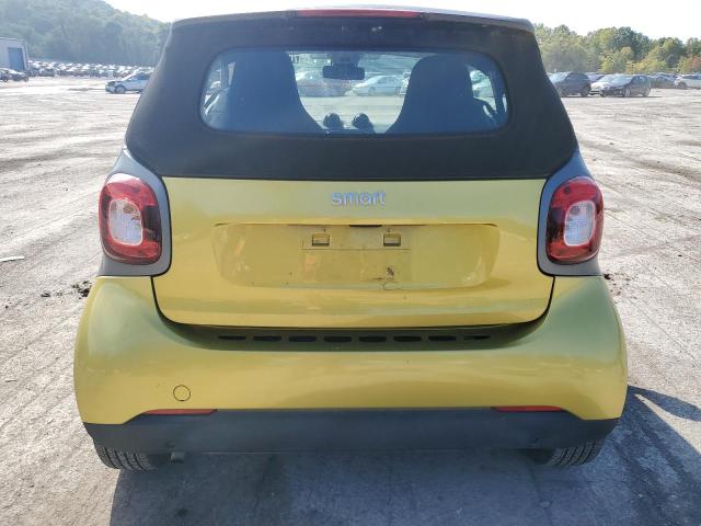  SMART FORTWO 2017 Жовтий
