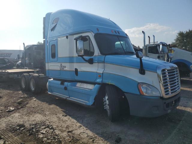Lot #2425969302 2013 FREIGHTLINER CASCADIA 1 salvage car