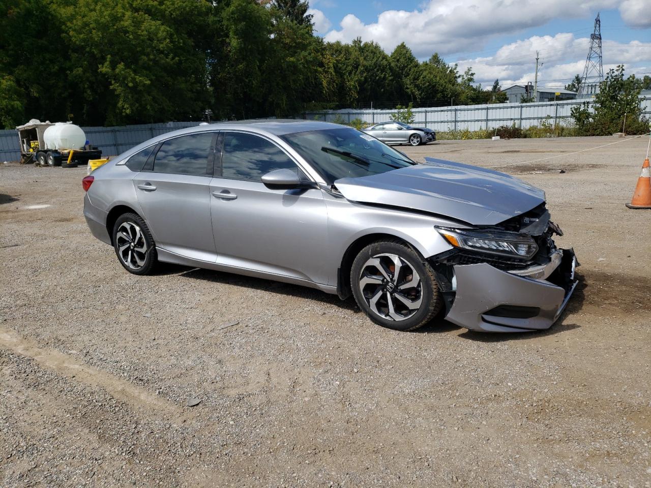 1HGCV1F10JA805580 2018 Honda Accord Lx