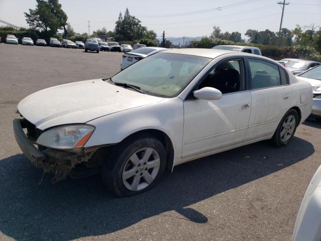 2004 Nissan Altima Base