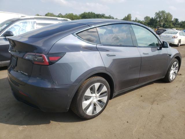 5YJYGDEE9LF009442 Tesla Model Y  3