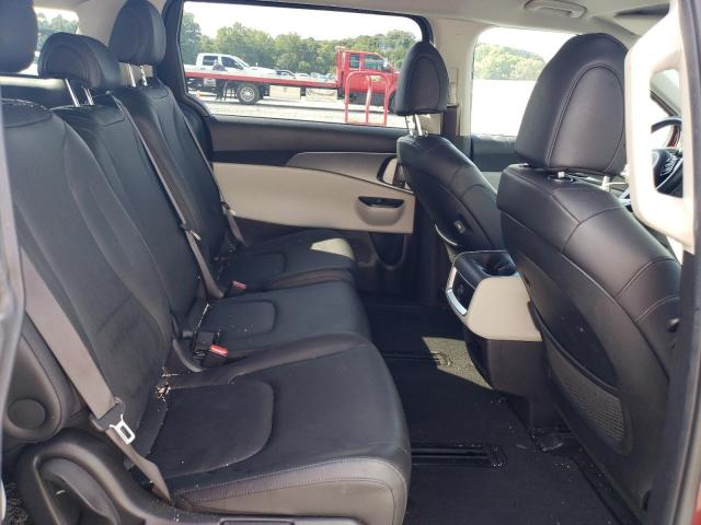 KNDNB4H34N6058008 KIA Carnival Lx