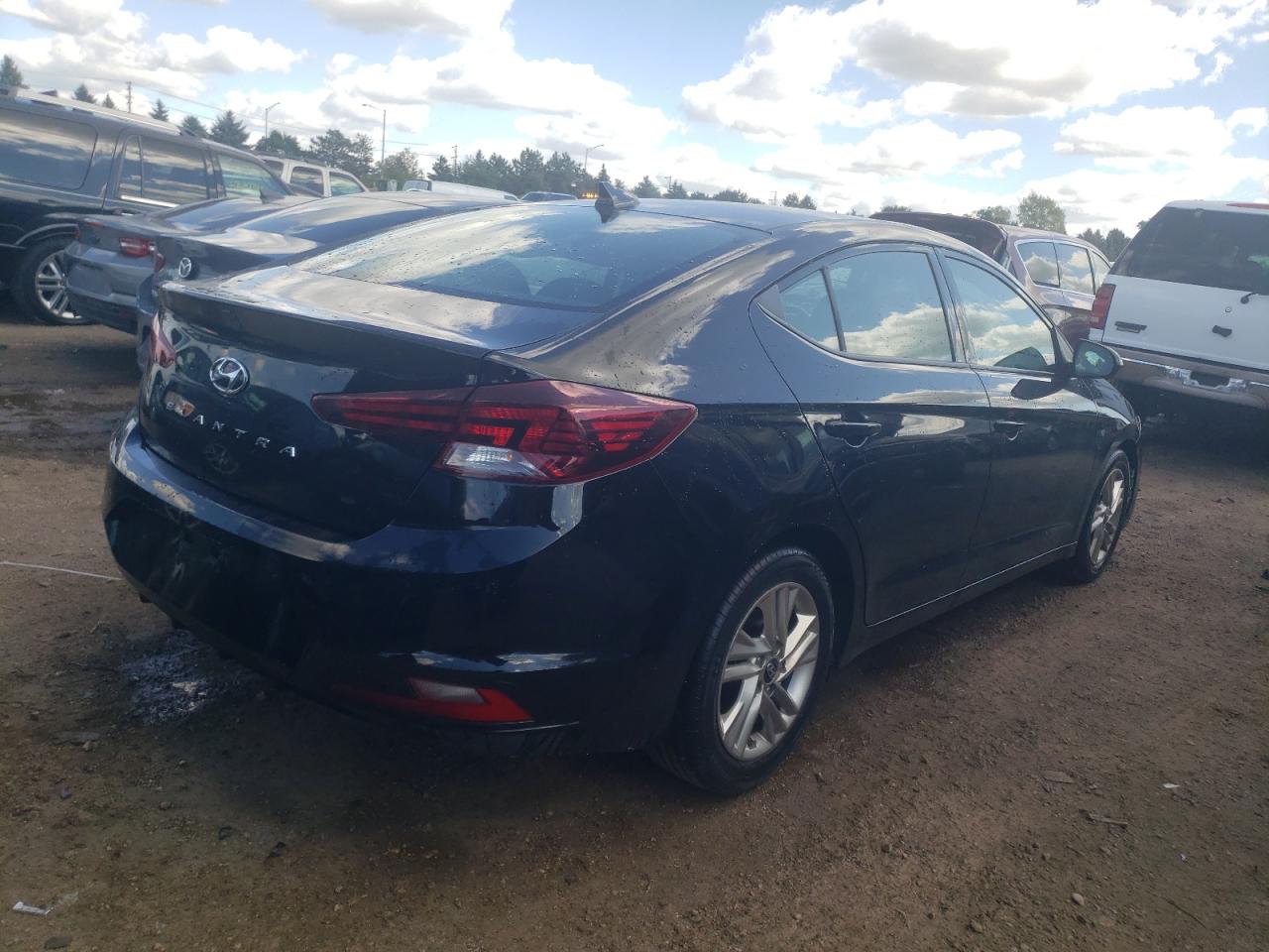 5NPD84LF9KH467781 2019 Hyundai Elantra Sel