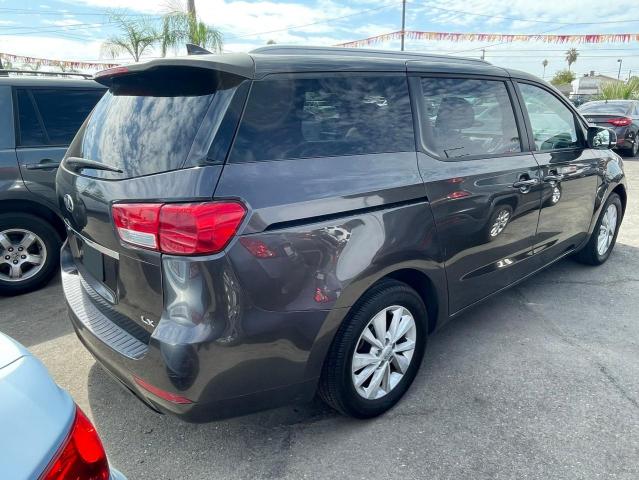 KNDMB5C13F6045663 KIA SEDONA LX