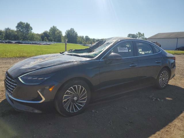 2022 Hyundai Sonata Hybrid