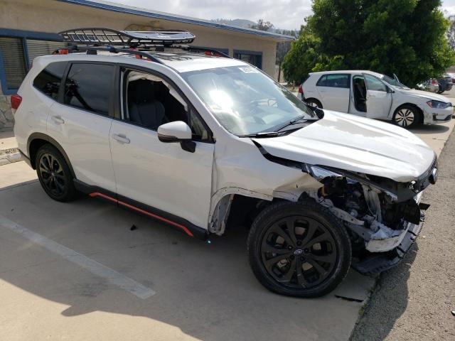 JF2SKAKC2KH545574 Subaru Forester S 4