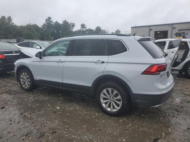 3VV2B7AX1KM018967 Volkswagen Tiguan  2