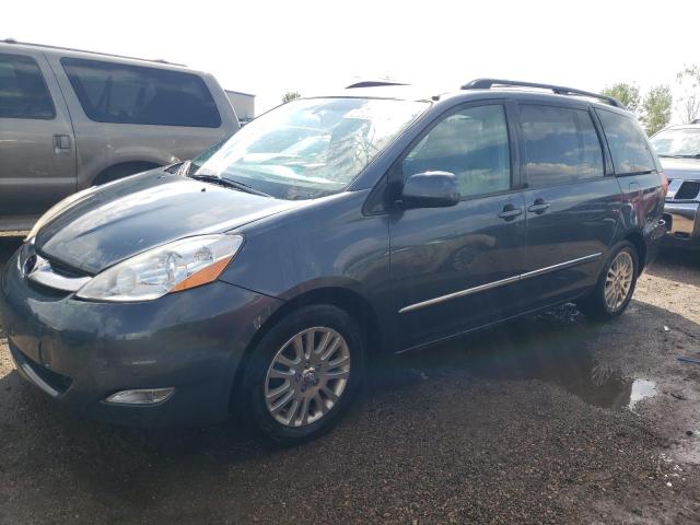 2007 Toyota Sienna XLE