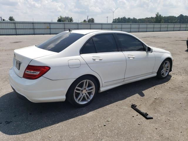 WDDGF4HB0DR286353 2013 MERCEDES-BENZ C-CLASS, photo no. 3