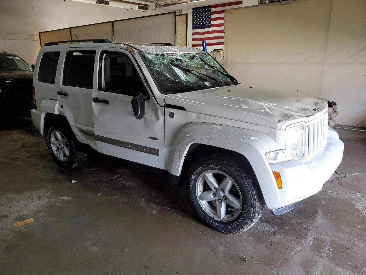 1C4PJMAK7CW186043 2012 Jeep Liberty Sport