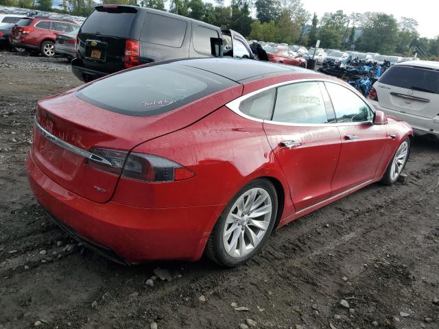 Фото: 5YJSA1E28JF291579 - 3