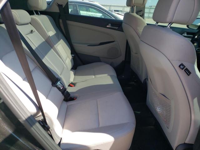 KM8J33A29JU722327 Hyundai Tucson Value
