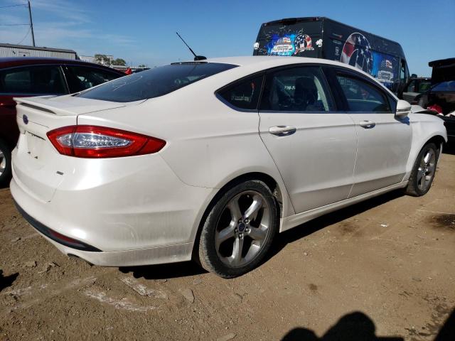 3FA6P0H72FR110652 Ford FUSION SE