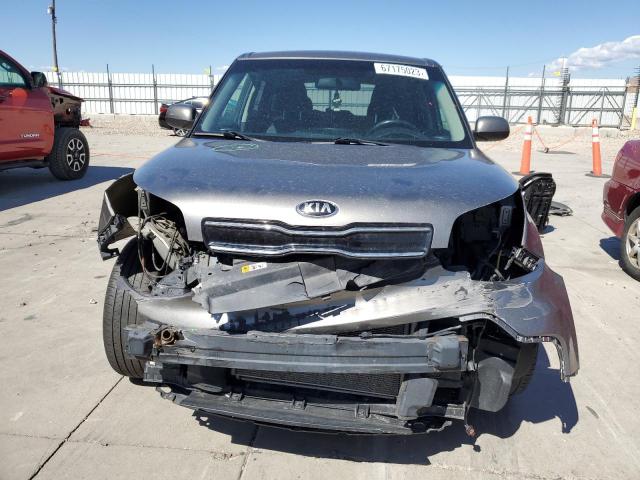 KNDJP3A59J7537745 KIA SOUL +