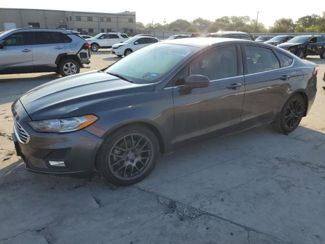 3FA6P0HD9KR231677 Ford Fusion SE