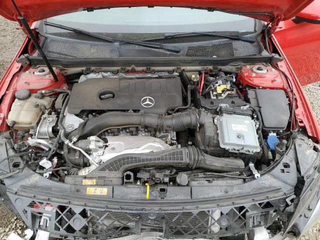 WDD3G4EB3KW024180 Mercedes-Benz A 220