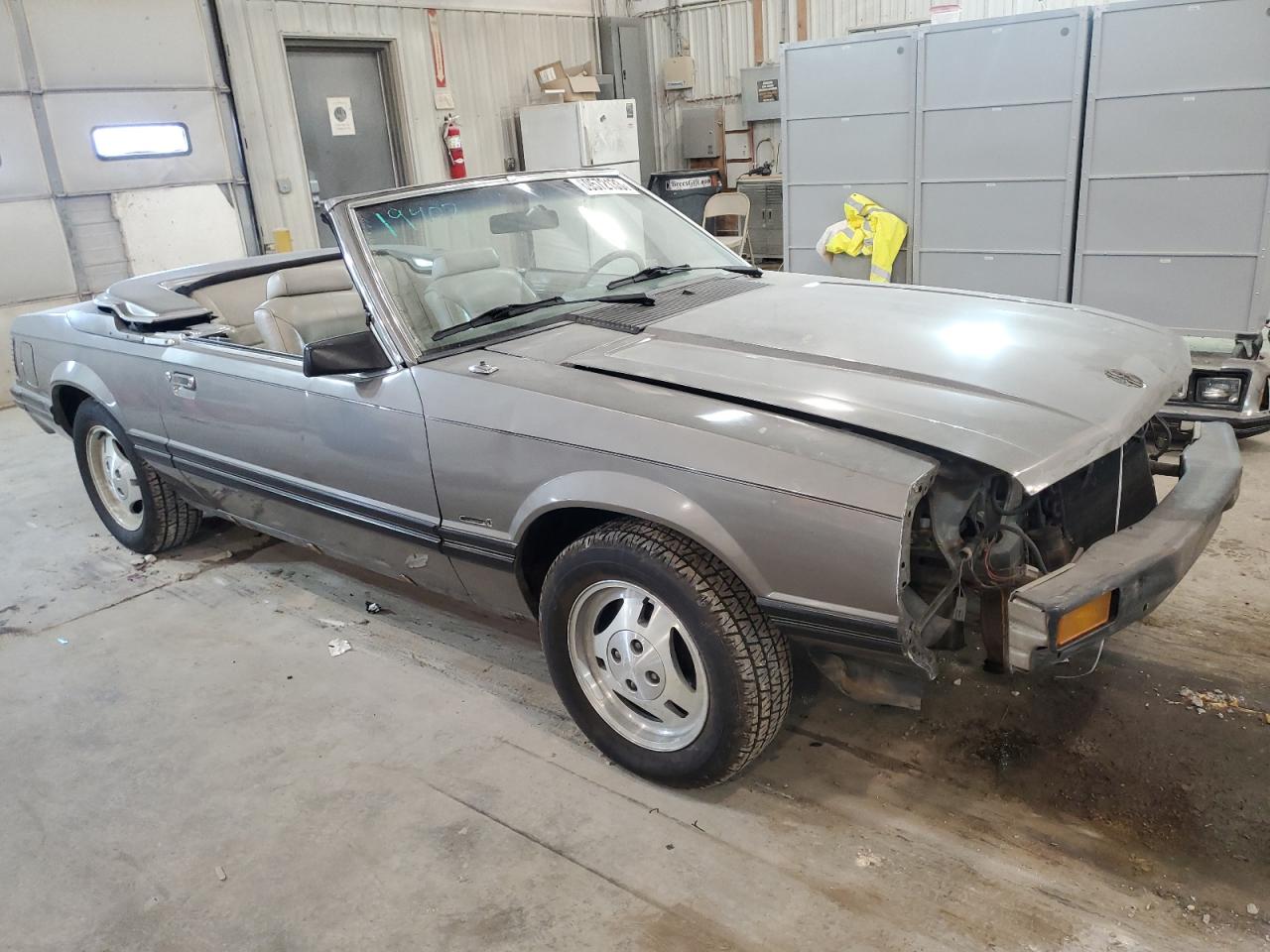 1FABP12D0BF132420 1981 Ford Mustang Ghia