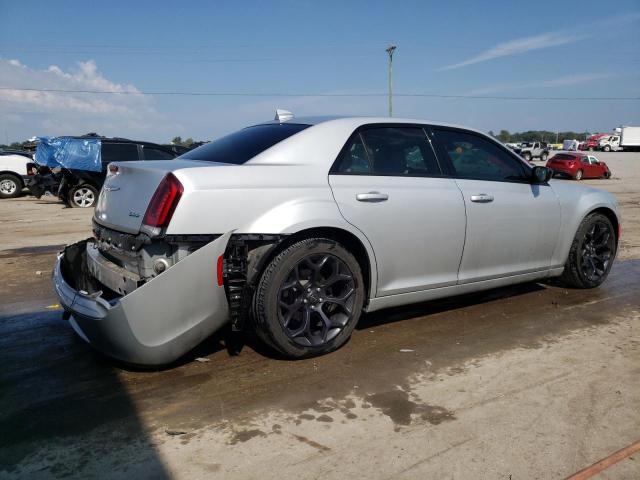 2C3CCAAG3KH683028 Chrysler 300 TOURIN 3