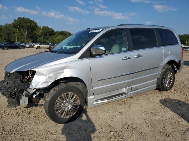 2011 Chrysler Town & Country Limited