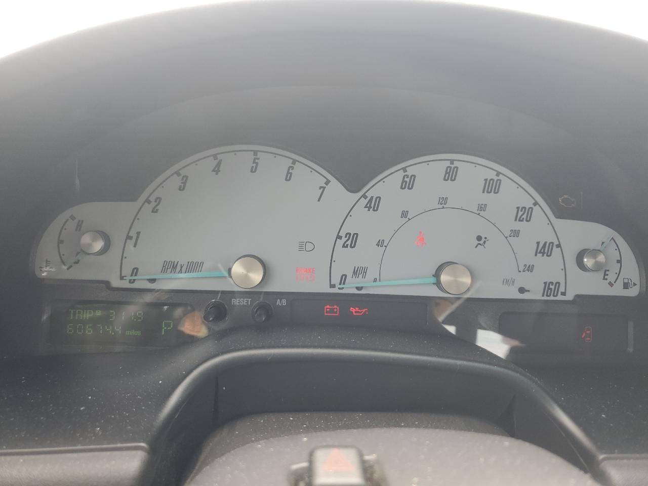 1FAHP60A22Y110567 2002 Ford Thunderbird