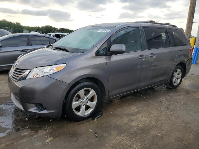 5TDKZ3DC5HS885325 | 2017 TOYOTA SIENNA LE