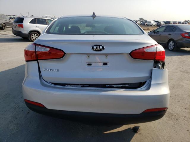 KNAFX4A67F5421979 KIA FORTE LX