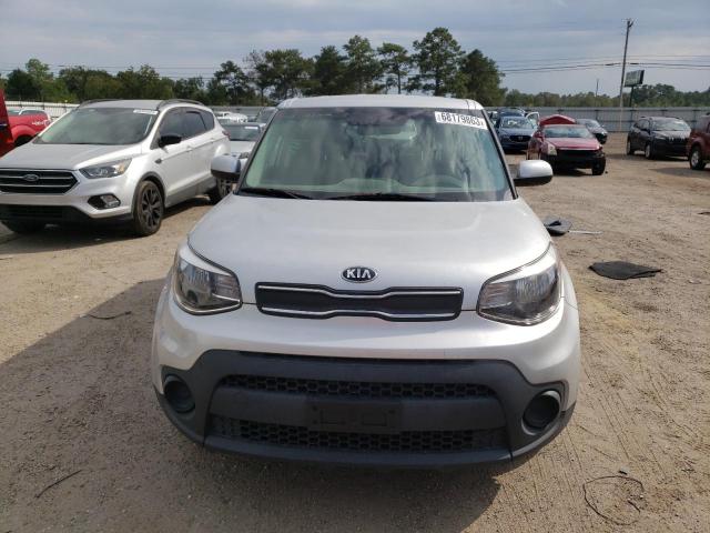 KNDJN2A25J7581618 KIA Soul