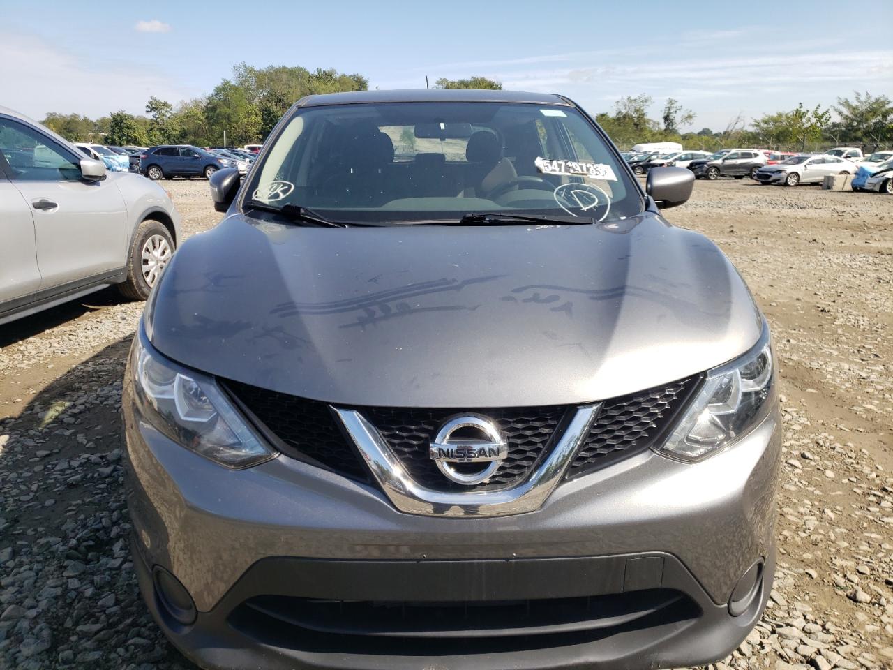 JN1BJ1CR6JW208262 2018 Nissan Rogue Sport S