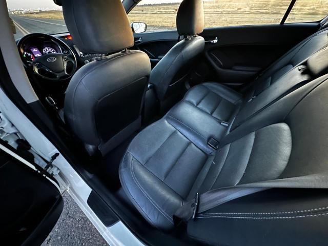 KNAFZ4A81G5557182 KIA FORTE EX